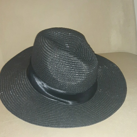 Forever21 hat - Picture 2 of 3